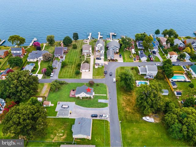 7800 APPLETREE RD, Pasadena, MD 21122