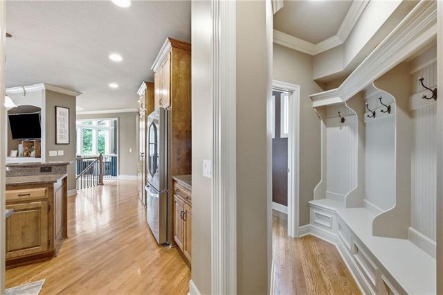 138 S Shore Drive, Lake Winnebago, MO 64034