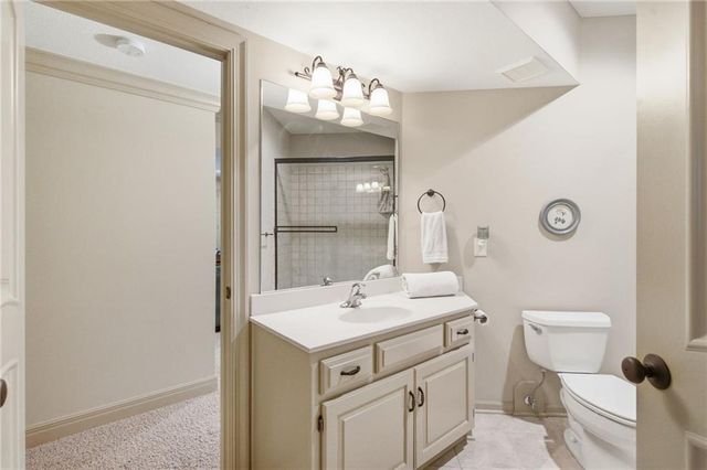 138 S Shore Drive, Lake Winnebago, MO 64034