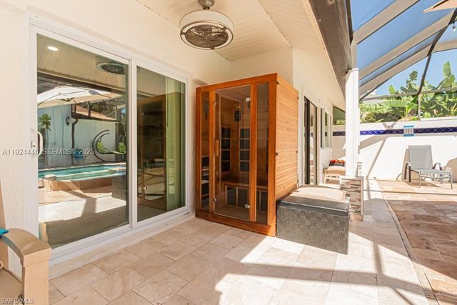 740 31ST ST SW, Naples, FL 34117