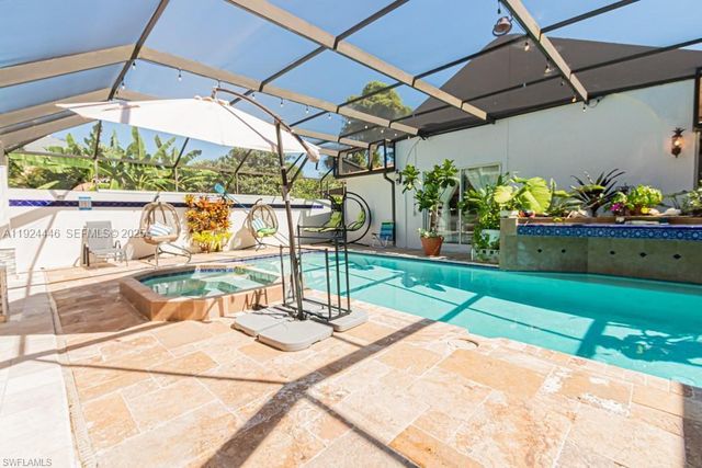 740 31ST ST SW, Naples, FL 34117