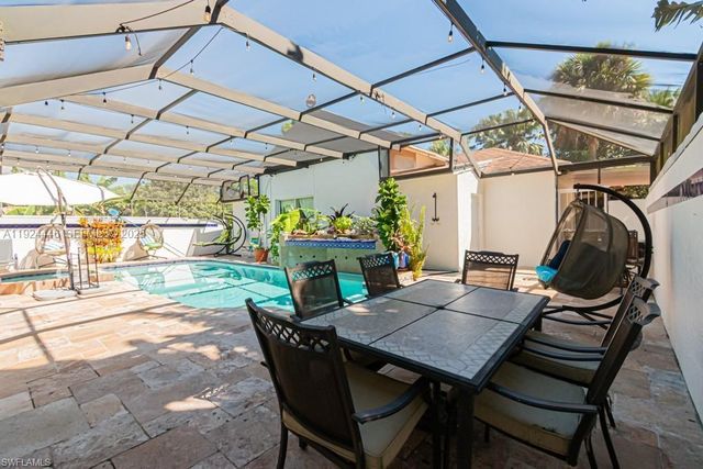 740 31ST ST SW, Naples, FL 34117