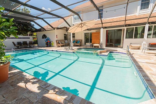 740 31ST ST SW, Naples, FL 34117