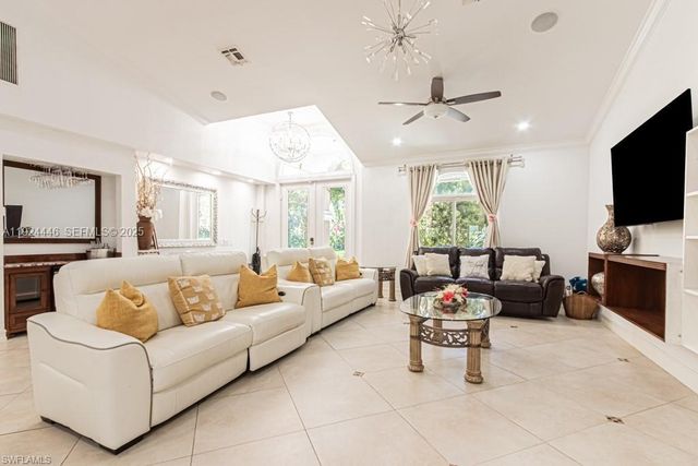 740 31ST ST SW, Naples, FL 34117