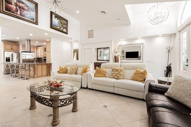 740 31ST ST SW, Naples, FL 34117