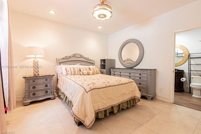 740 31ST ST SW, Naples, FL 34117