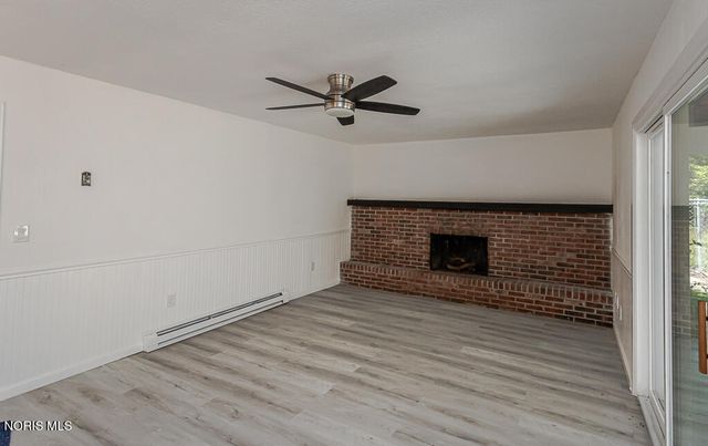 14590 Liberty Hi Road, Bowling Green, OH 43402