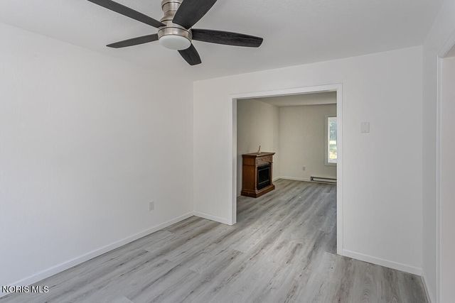 14590 Liberty Hi Road, Bowling Green, OH 43402