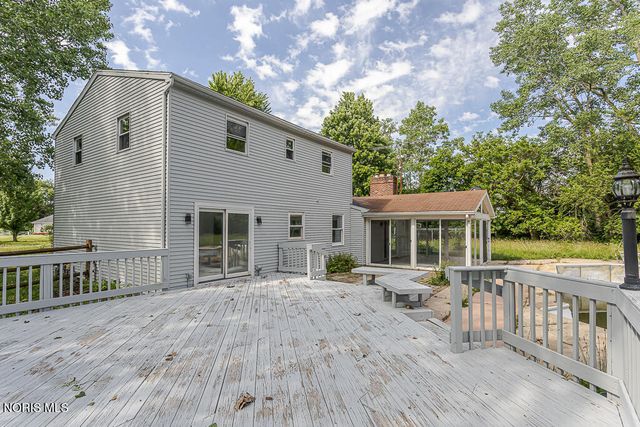 14590 Liberty Hi Road, Bowling Green, OH 43402