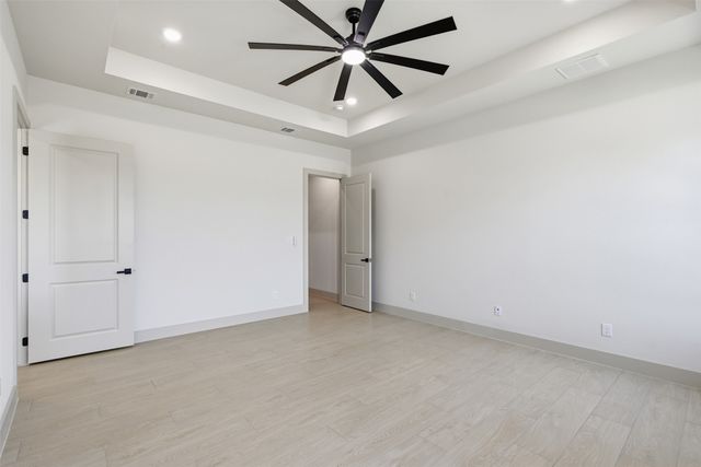 5832 Grey Wolf Court, Fort Worth, TX 76140