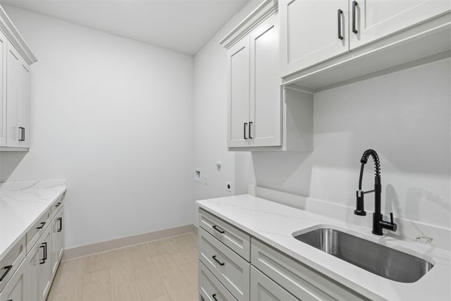 5832 Grey Wolf Court, Fort Worth, TX 76140