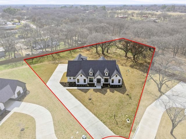 5832 Grey Wolf Court, Fort Worth, TX 76140