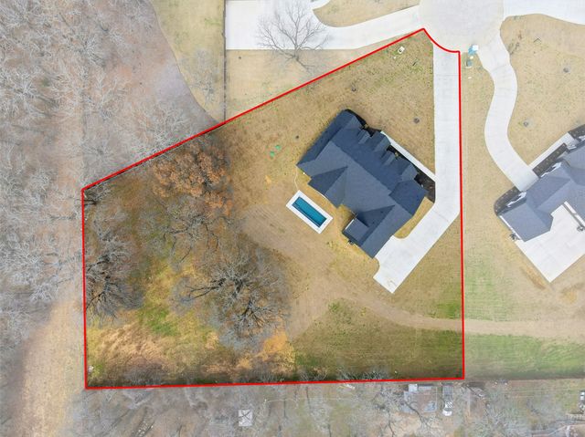 5832 Grey Wolf Court, Fort Worth, TX 76140