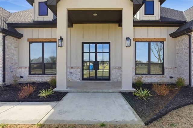 5832 Grey Wolf Court, Fort Worth, TX 76140