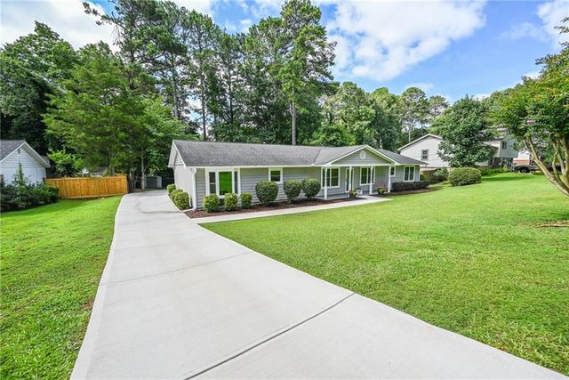 4535 Keith Drive SW, Lilburn, GA 30047