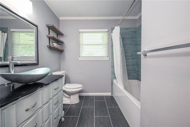 4535 Keith Drive SW, Lilburn, GA 30047