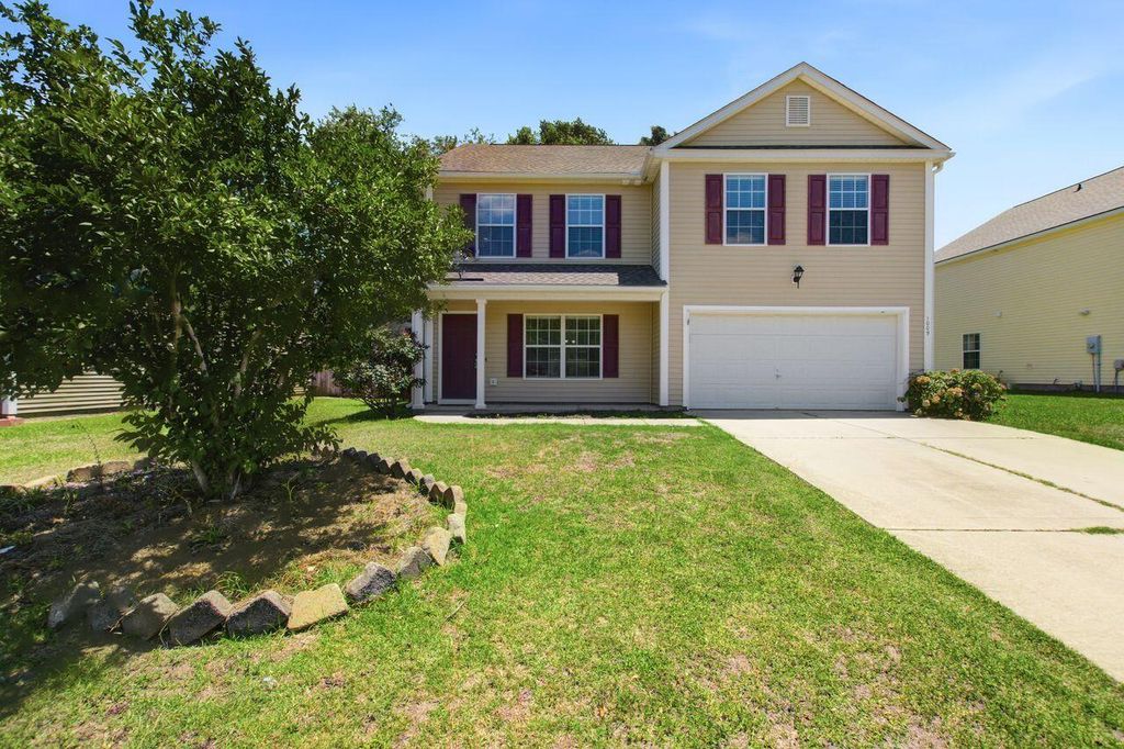 1009 Golden Aspen Drive, Moncks Corner, SC 29461