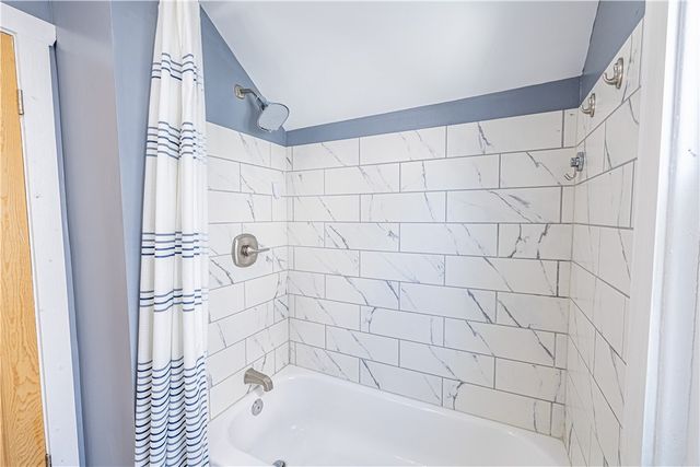 182 Whitfield Avenue, Buffalo, NY 14220