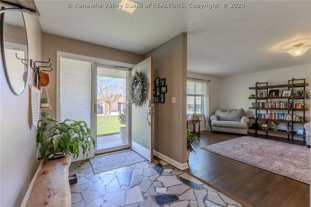 1413 Princess Drive, South Charleston, WV 25309