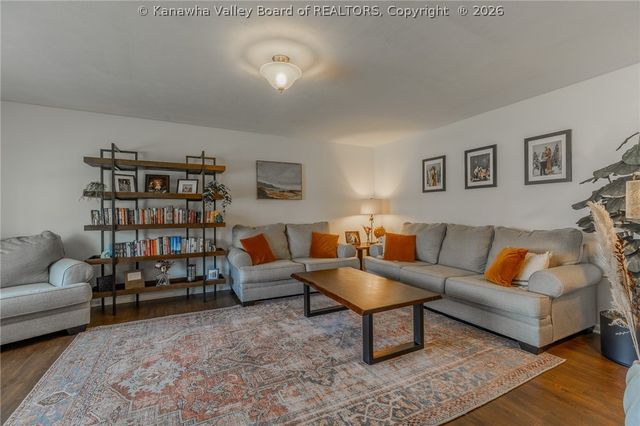 1413 Princess Drive, South Charleston, WV 25309