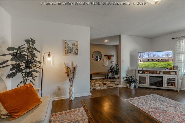 1413 Princess Drive, South Charleston, WV 25309