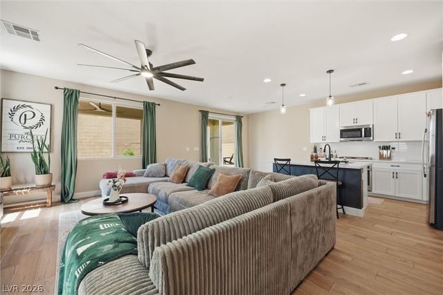 7029 Tilligerry Street, North Las Vegas, NV 89084