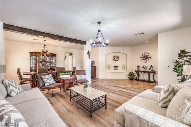 5638 Yarra Valley Avenue, Las Vegas, NV 89139