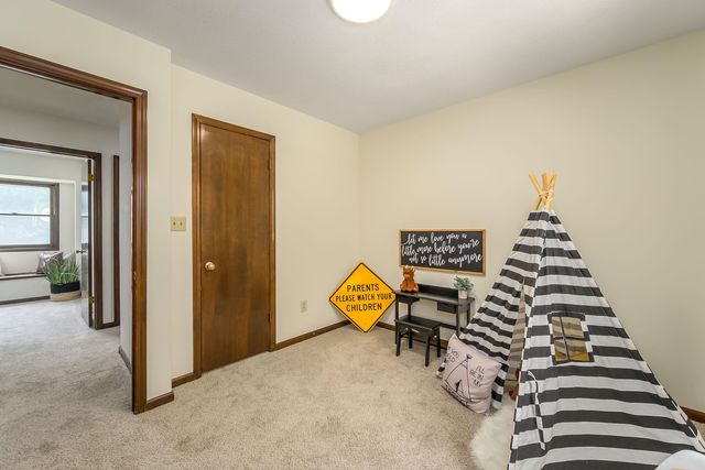 1100 E Market St, Derby, KS 67037