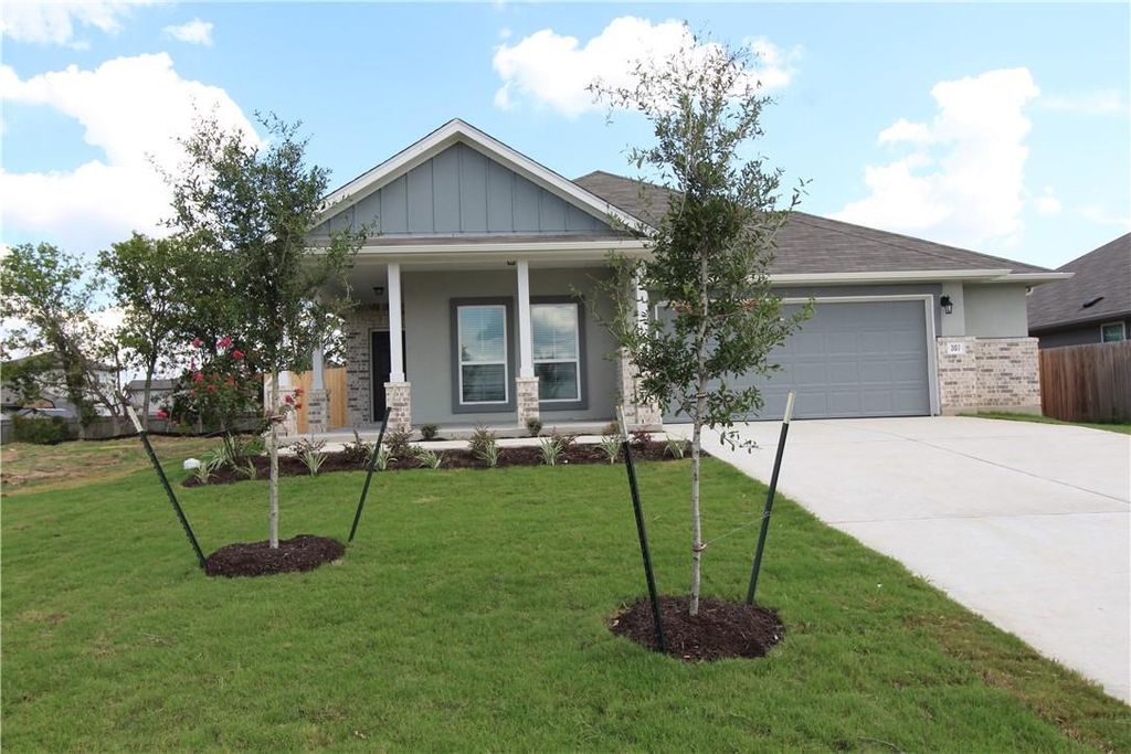 307 Silver Glen DR, Kyle, TX 78640