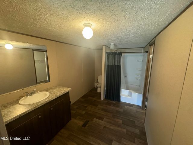 16073 Honeymoon Hill Road, Kiln, MS 39556