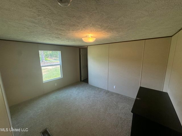 16073 Honeymoon Hill Road, Kiln, MS 39556