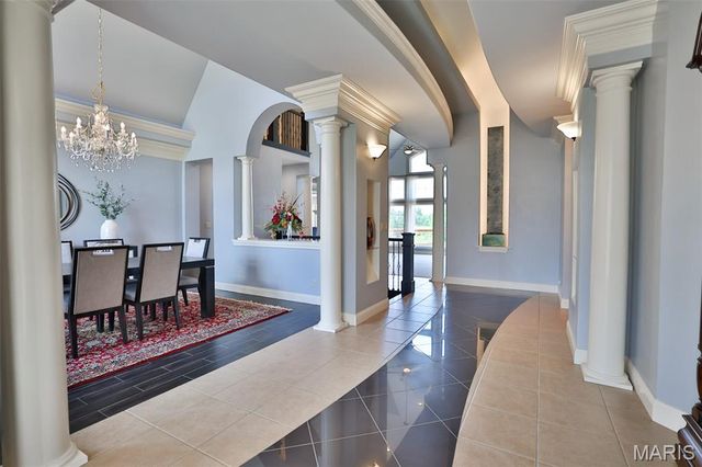 101 Waterfall Court, Glen Carbon, IL 62034