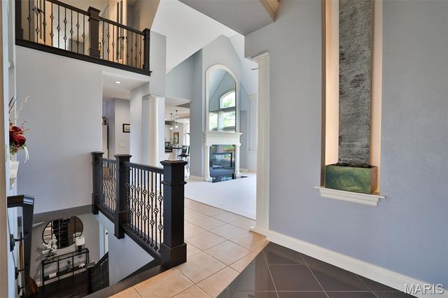 101 Waterfall Court, Glen Carbon, IL 62034