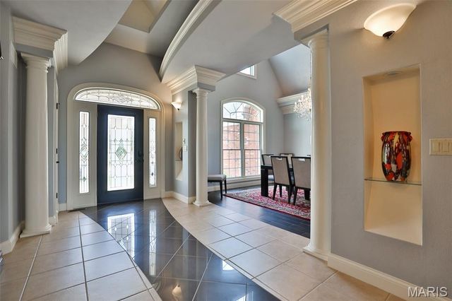 101 Waterfall Court, Glen Carbon, IL 62034