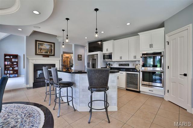 101 Waterfall Court, Glen Carbon, IL 62034