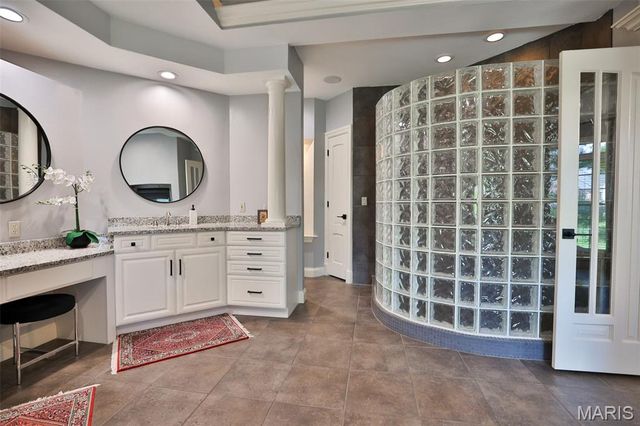 101 Waterfall Court, Glen Carbon, IL 62034