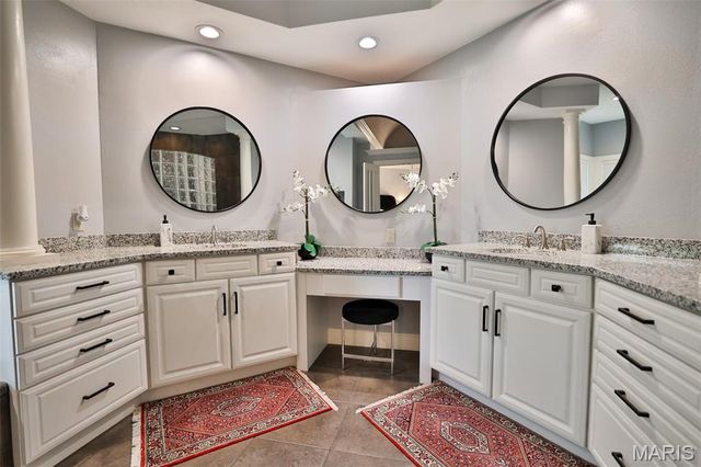 101 Waterfall Court, Glen Carbon, IL 62034