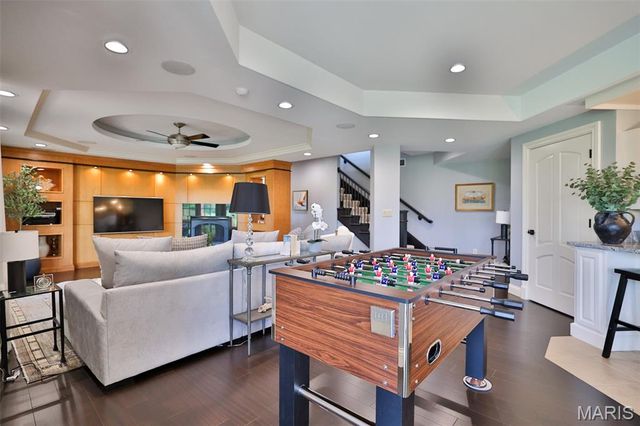 101 Waterfall Court, Glen Carbon, IL 62034