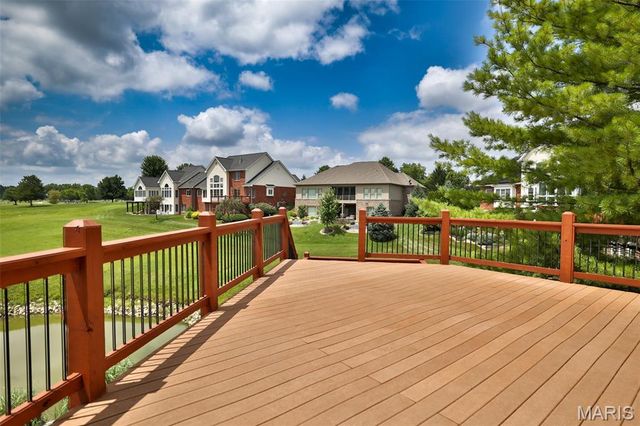 101 Waterfall Court, Glen Carbon, IL 62034
