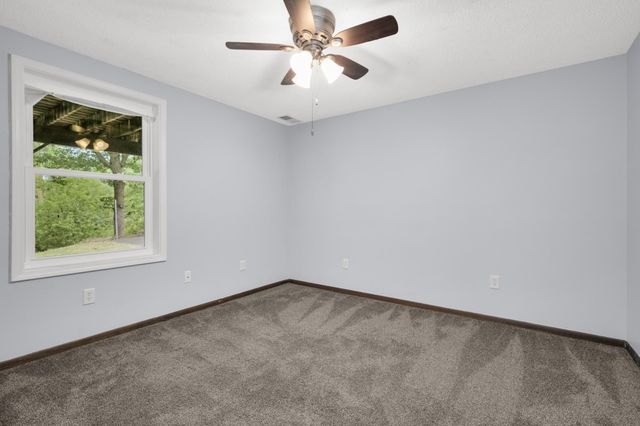 18993 Jordan Trail, Lakeville, MN 55044