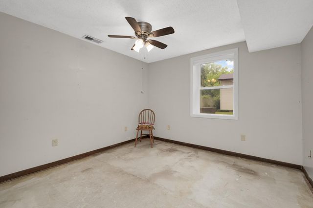 18993 Jordan Trail, Lakeville, MN 55044