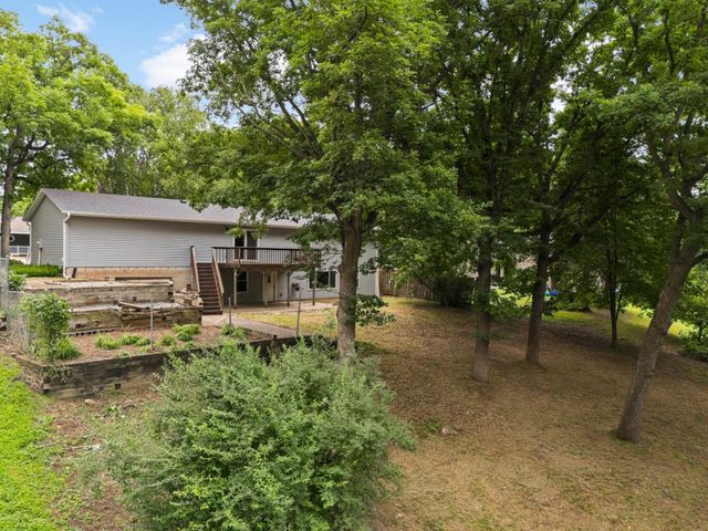18993 Jordan Trail, Lakeville, MN 55044