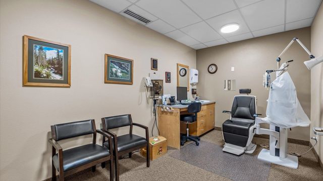 2737 Crossroads Boulevard, Grand Junction, CO 81506