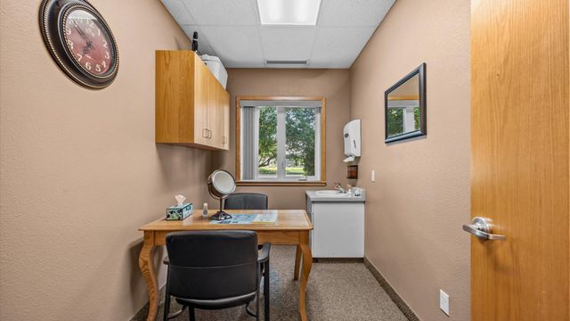 2737 Crossroads Boulevard, Grand Junction, CO 81506