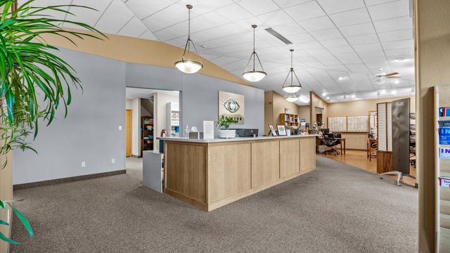 2737 Crossroads Boulevard, Grand Junction, CO 81506