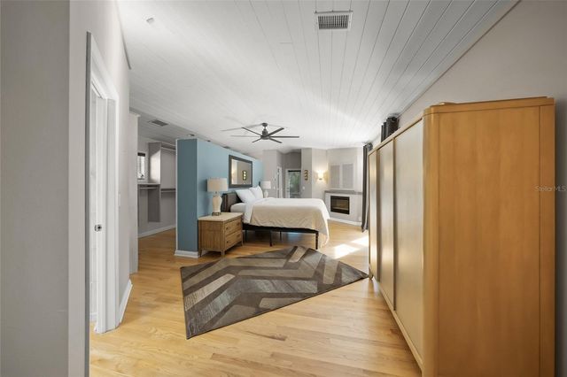 3331 OLD OAK DRIVE, Sarasota, FL 34239