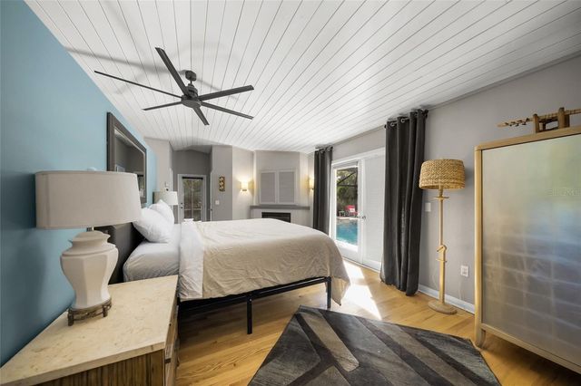 3331 OLD OAK DRIVE, Sarasota, FL 34239