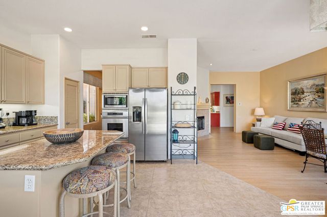 154 Kavenish Drive, Rancho Mirage, CA 92270