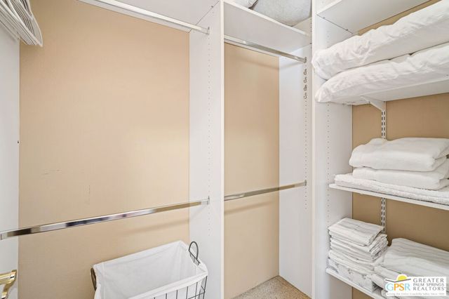 154 Kavenish Drive, Rancho Mirage, CA 92270