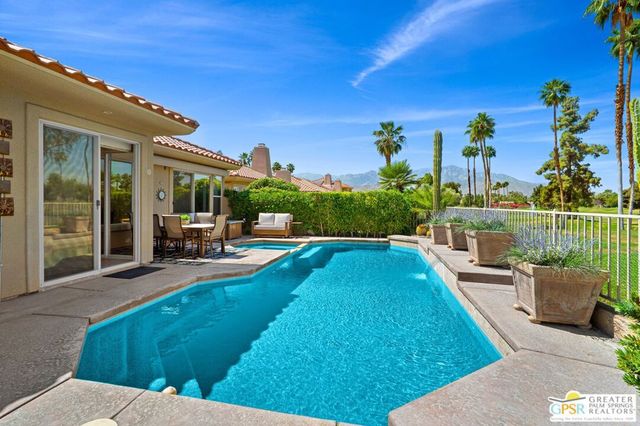 154 Kavenish Drive, Rancho Mirage, CA 92270